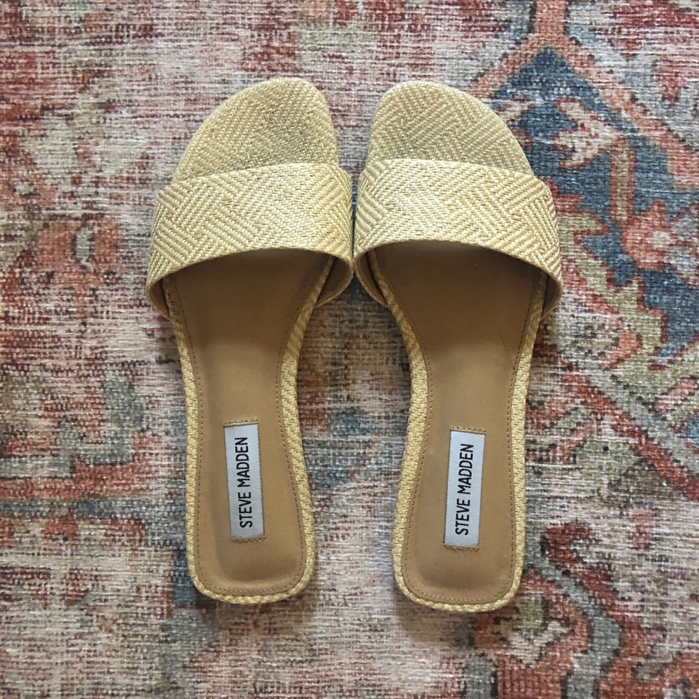 Steve Madden Bev Natural Raffia Slide sandal 7.5